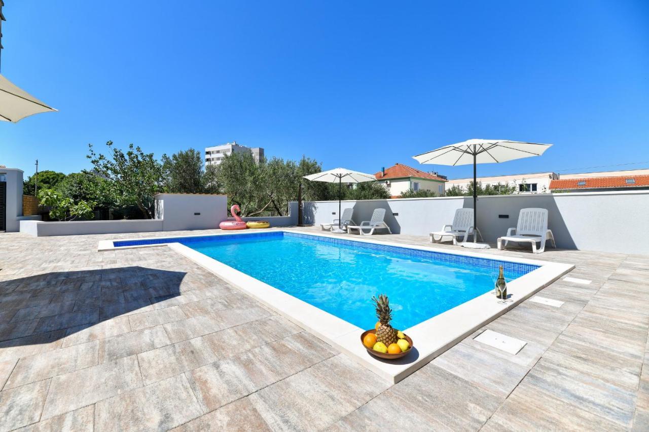 Pool House Luka Apartment Задар Екстериор снимка