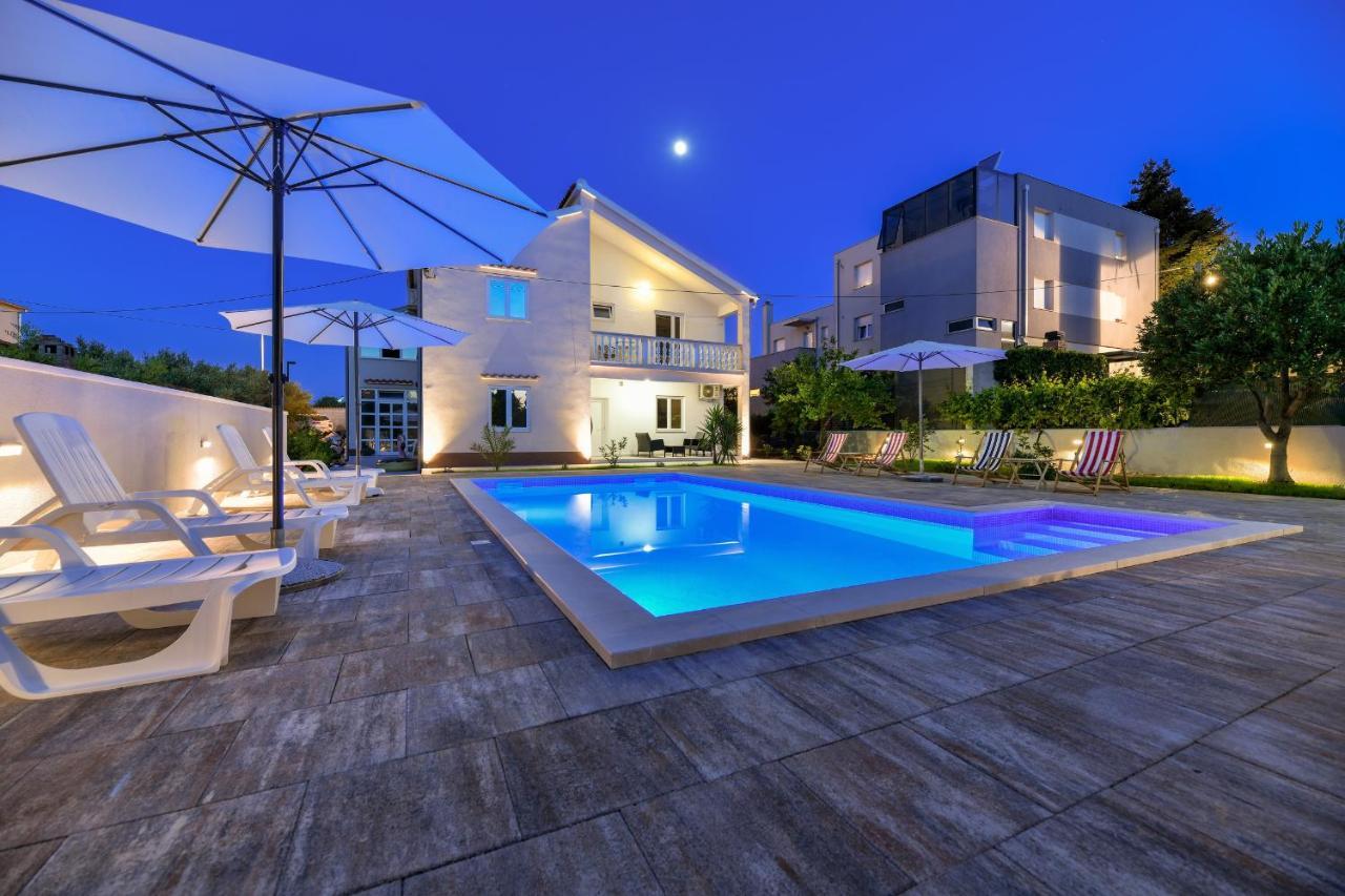 Pool House Luka Apartment Задар Екстериор снимка