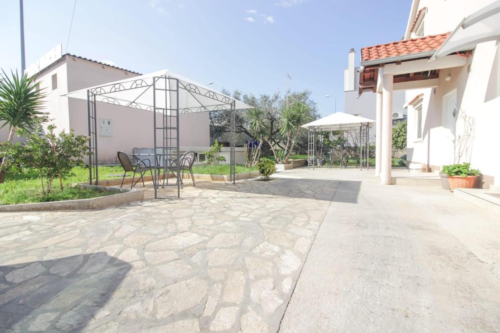 Pool House Luka Apartment Задар Екстериор снимка